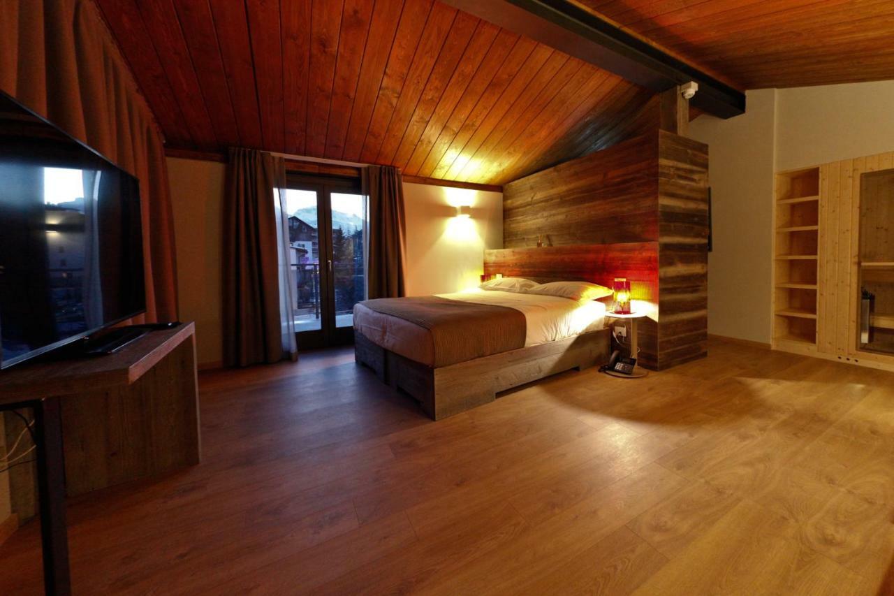Du Parc Hotel Sauze D'Oulx Ngoại thất bức ảnh